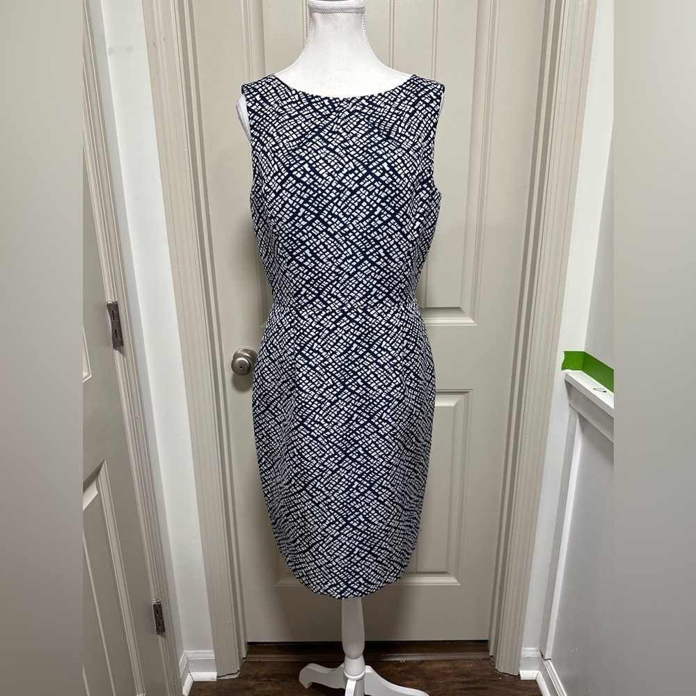 Tahari Navy and White Patterned Midi Dress
